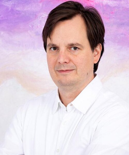 Dr Dorian OANA